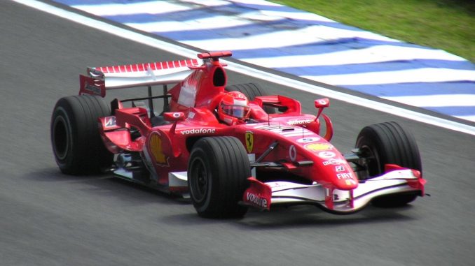 Michael_Schumacher_Ferrari_248F1_2006_Brazil
