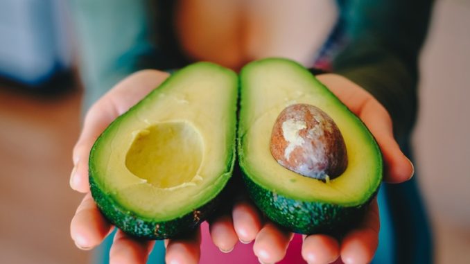 avocado-fruit-food-plant-superfood-produce-1617888-pxhere.com