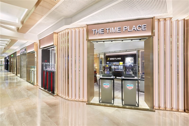 Konsep Baru The Time Place Tunjungan Plaza 4 Surabaya, Hadirkan Pengalaman Belanja Mewah