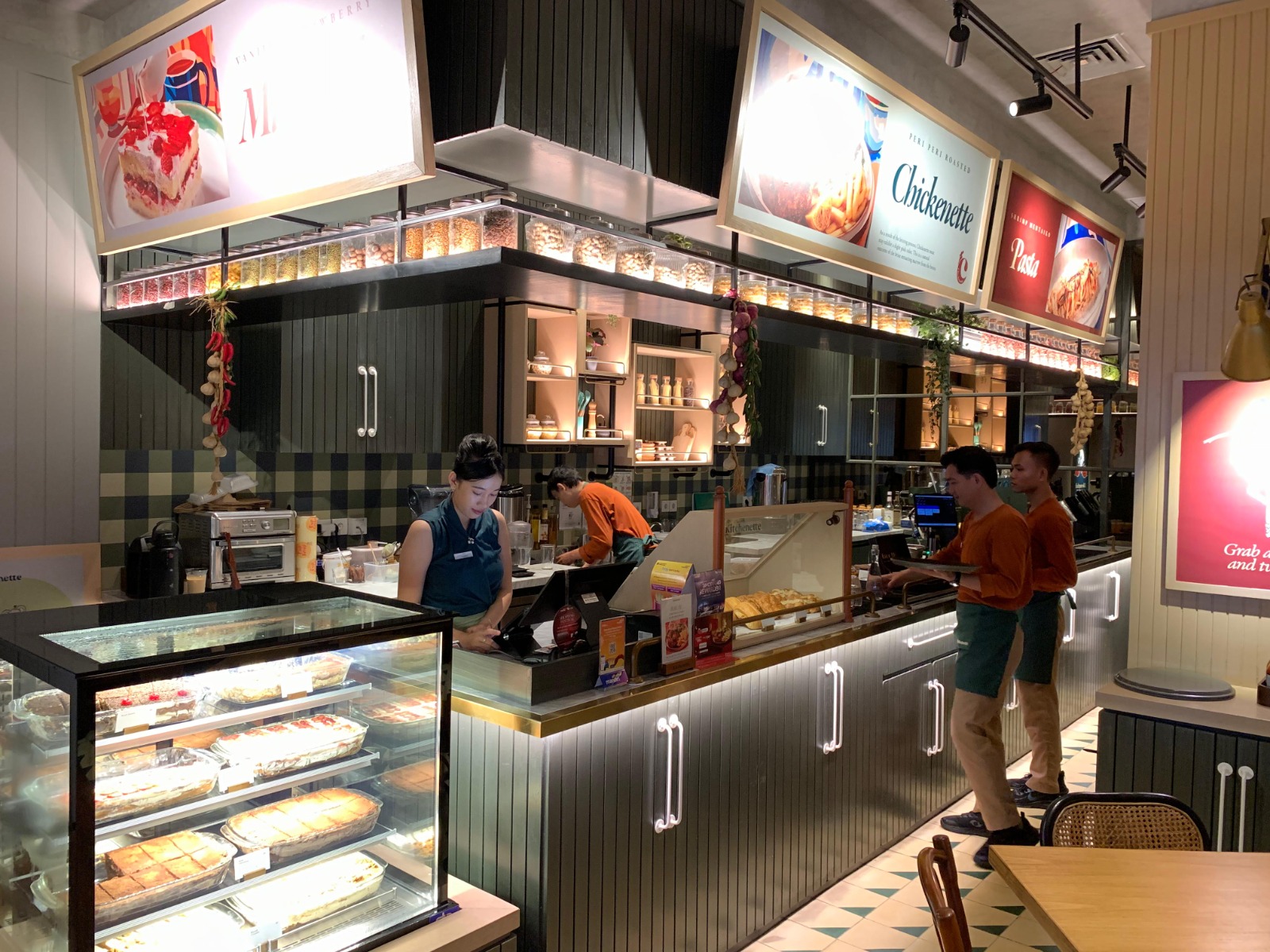 Restoran di Mall yang Cocok untuk Momen Bersama Keluarga