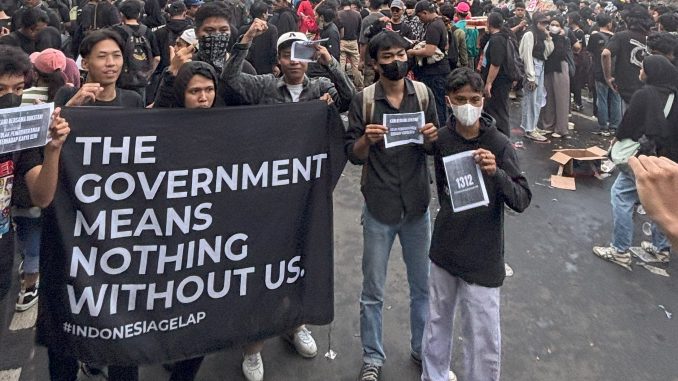 2025_Indonesia_Gelap_protests_21_February_(cropped)