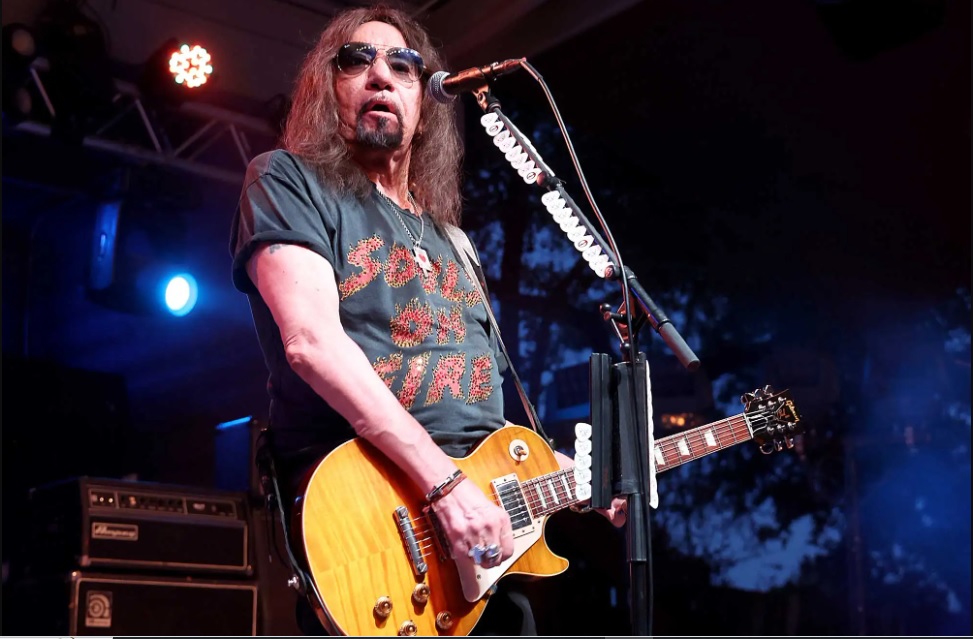Ace Frehley, Gitaris Legendaris KISS, Meninggal Dunia di Usia 74 Tahun