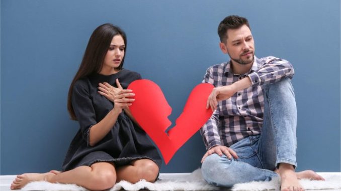 Sad-Couple-Divorce-Breakup-777x518