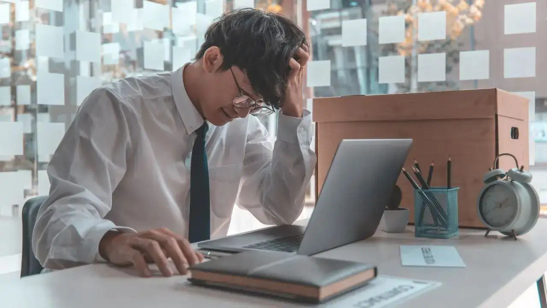 Fenomena Job Hugger, Takut Resign dan Terjebak di Zona Nyaman Karier