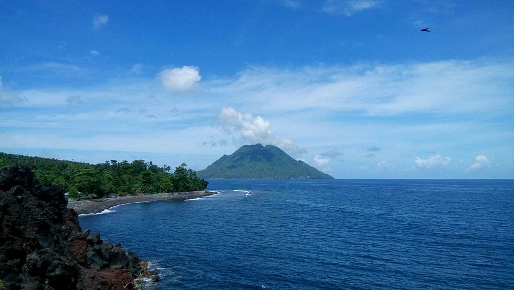 Ternate dan Tolitoli: 2 Pilar Pariwisata Indonesia yang Mengangkat Edukasi dan Konservasi