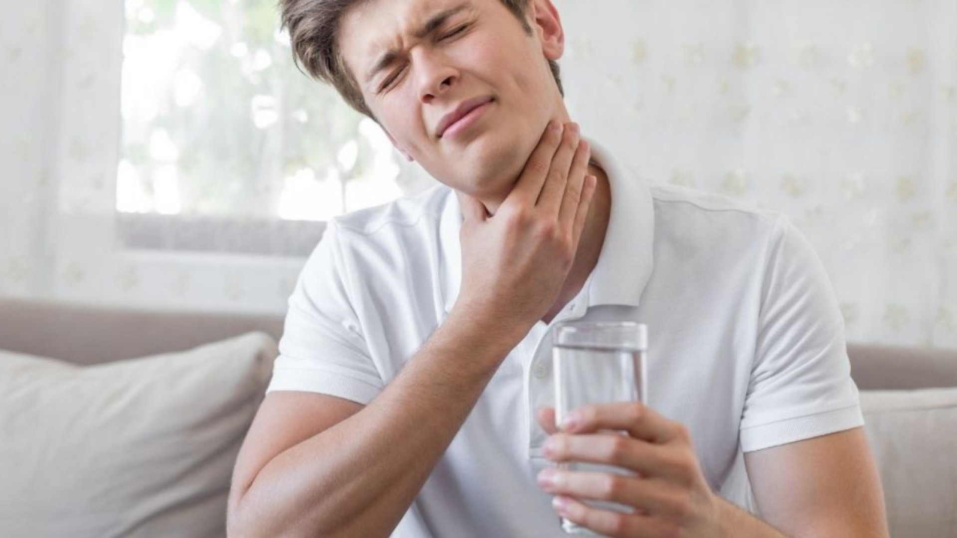 Waspada Dehidrasi di Musim Hujan: Mengapa Tubuh Kekurangan Cairan Meskipun Suasana Dingin?