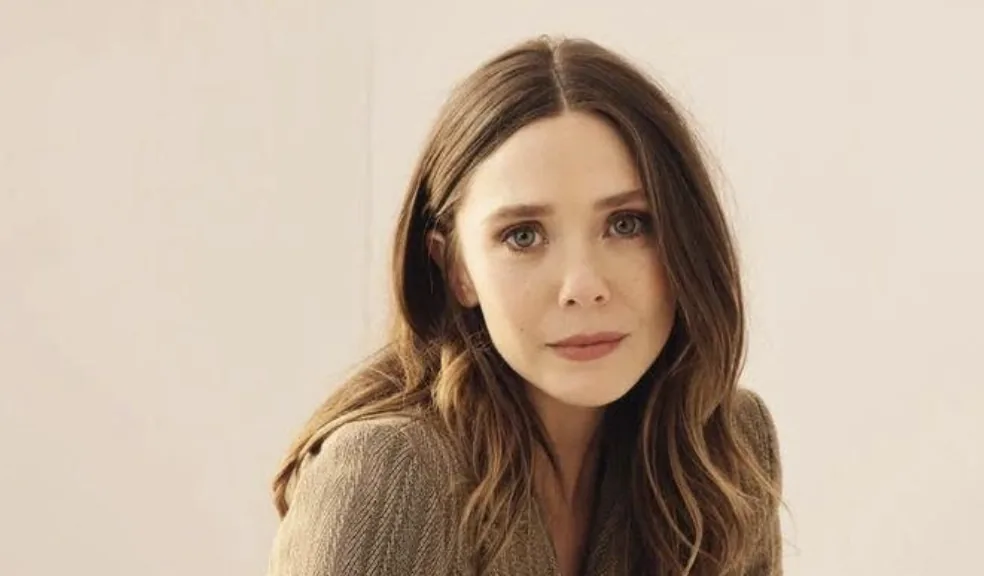 Membongkar Dilema Romantis Elizabeth Olsen di Film Fantasi Retro ‘Eternity’