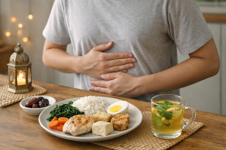 3 Panduan Pola Makan bagi Penderita Asam Lambung di Bulan Ramadan