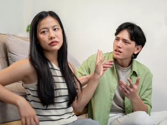 red flag dalam hubungan