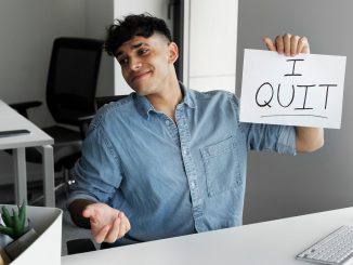 etika pengunduran diri