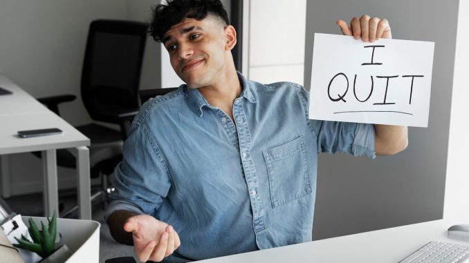 etika pengunduran diri