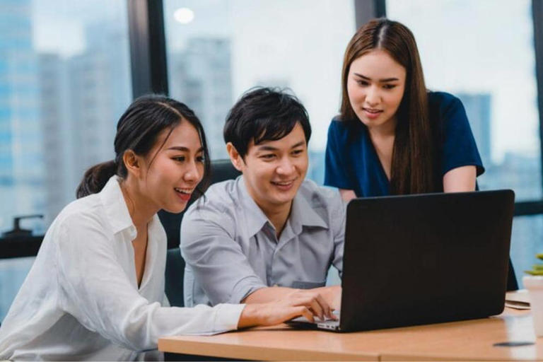 8 Skill Kerja Esensial untuk Menaklukkan Tantangan Karier Modern