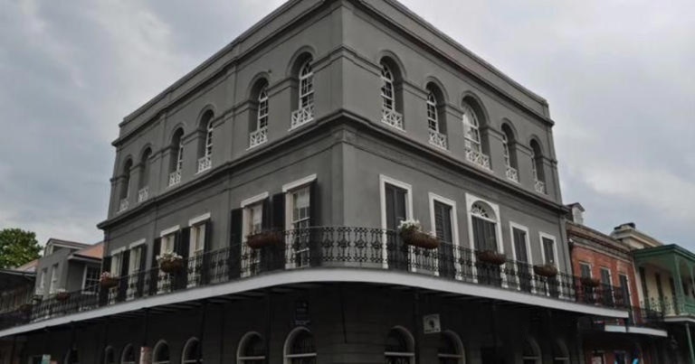 10 Rumah Berhantu Paling Terkenal di Dunia, Berani Ke Sini?