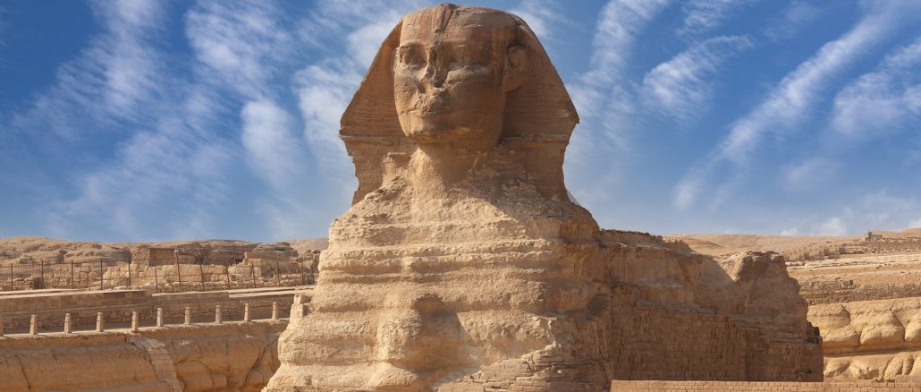 patung sphinx