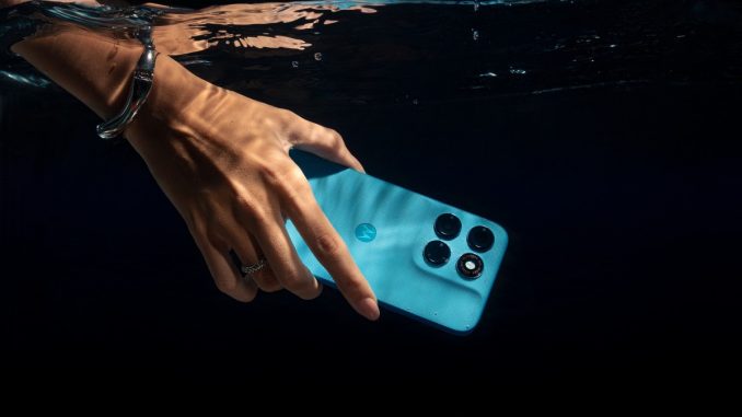 Motorola Moto G87