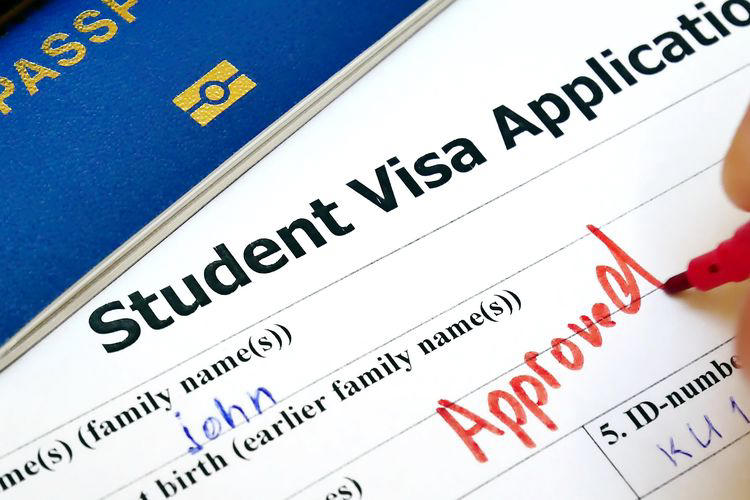 Permohonan Visa Ditolak? Jangan Panik, Ini Langkah yang Harus Kamu Lakukan