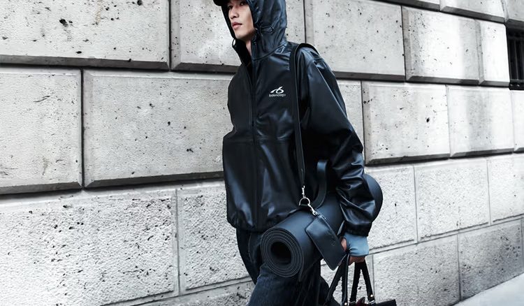 koleksi techwear Balenciaga2